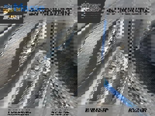 Certified 2023 GMC Terrain SLE w/ Driver Convenience Package AWD/4WD image 9