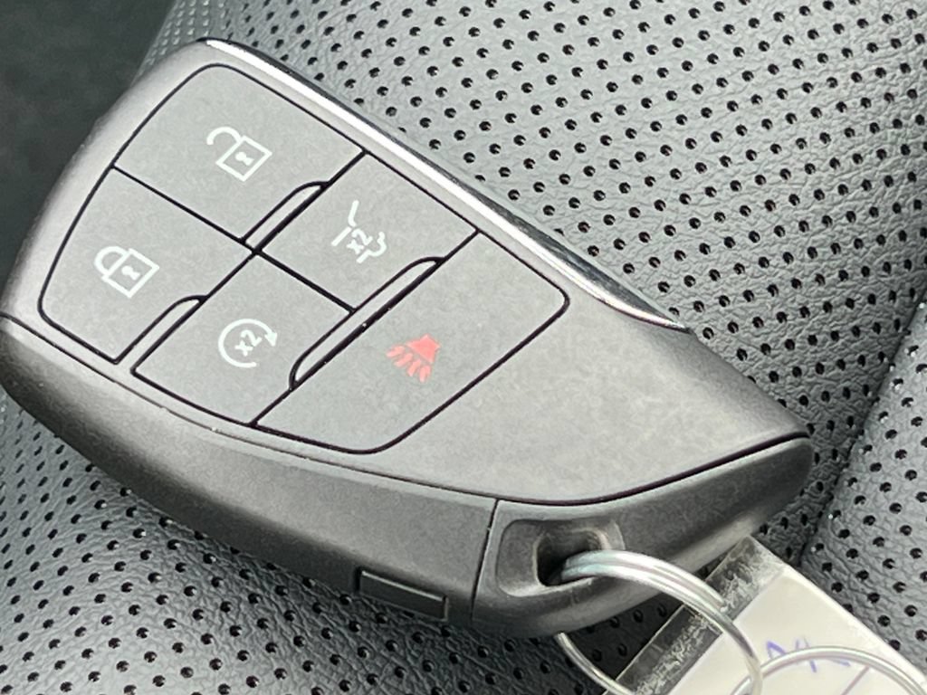Used 2025 GMC Terrain Elevation w/ Elevation Premium Package AWD/4WD image 33