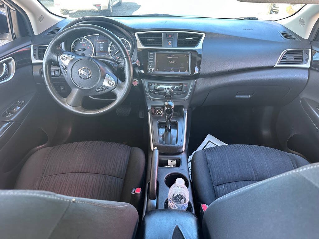 Used 2019 Nissan Sentra SV FWD image 13