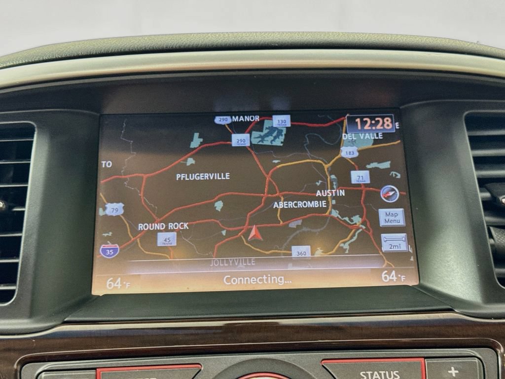 Used 2016 Nissan Pathfinder Platinum w/ Family Entertainment Package FWD image 17