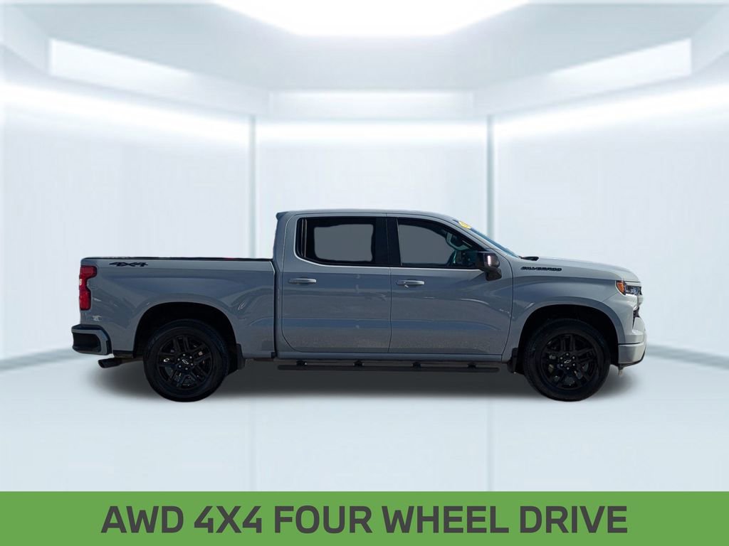 Used 2024 Chevrolet Silverado 1500 RST w/ Dark Appearance Package image 8