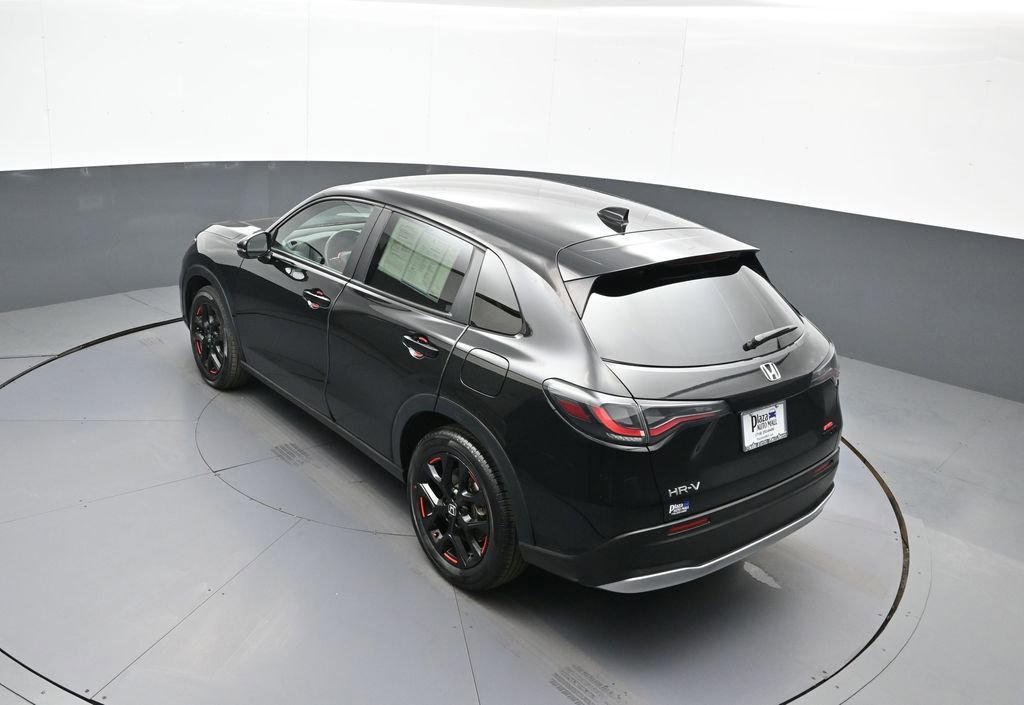 Certified 2023 Honda HR-V Sport image 38