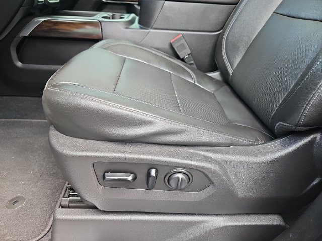 Used 2020 GMC Sierra 1500 SLT w/ SLT Premium Plus Package AWD/4WD image 19
