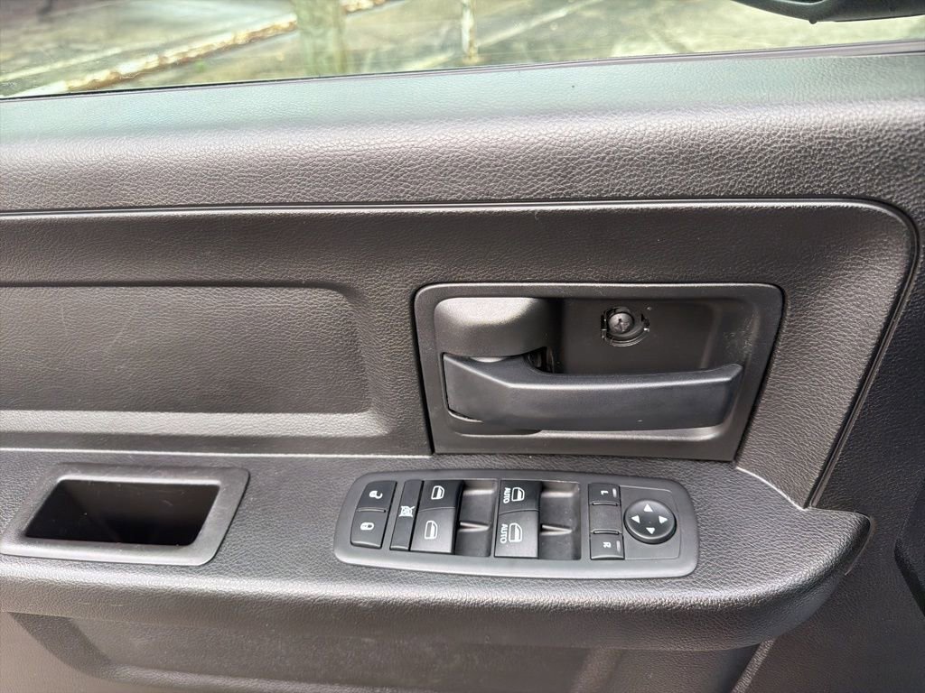 Used 2019 RAM 1500 Tradesman w/ Chrome Plus Package image 15