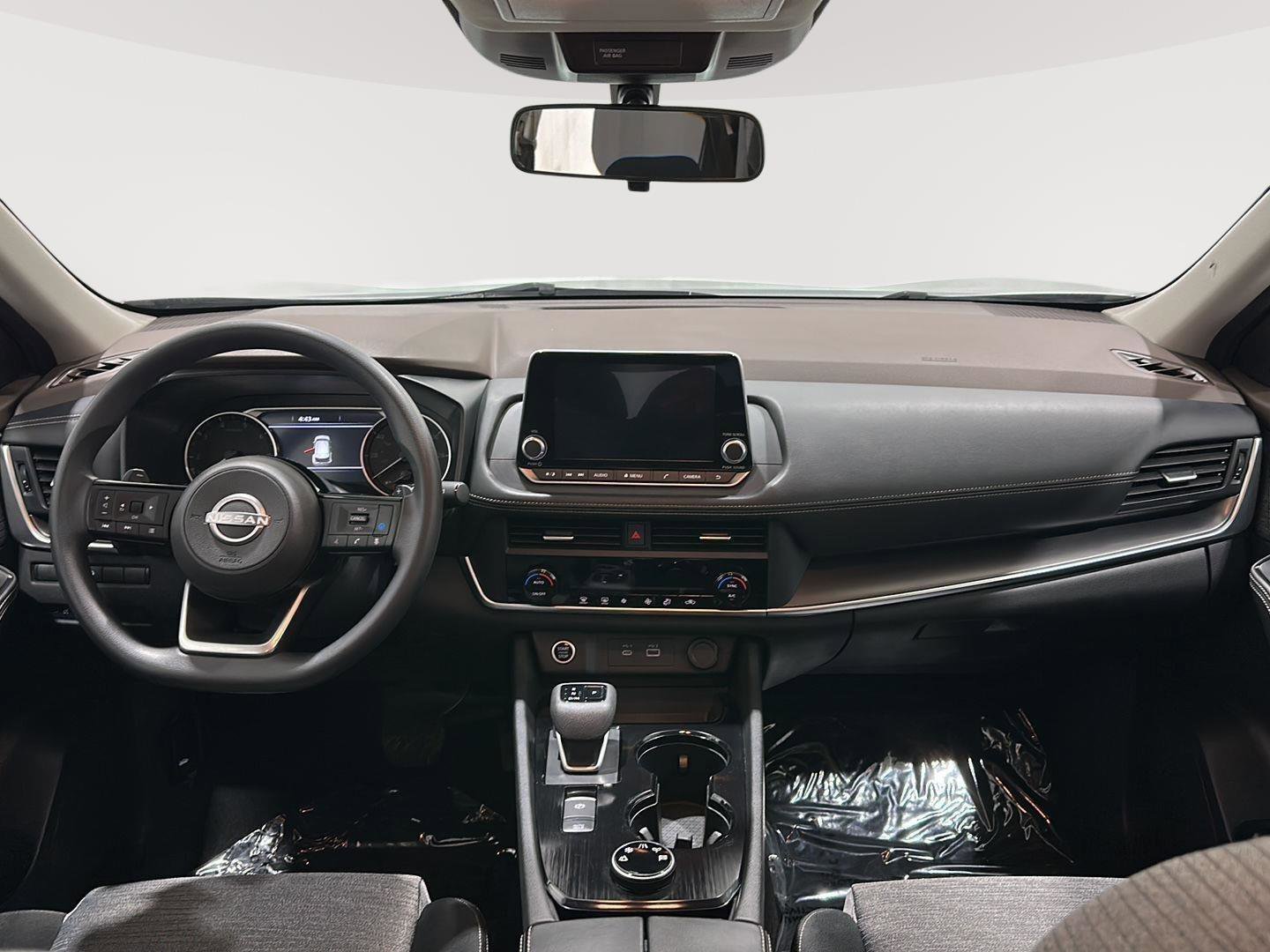 Used 2023 Nissan Rogue SV image 20