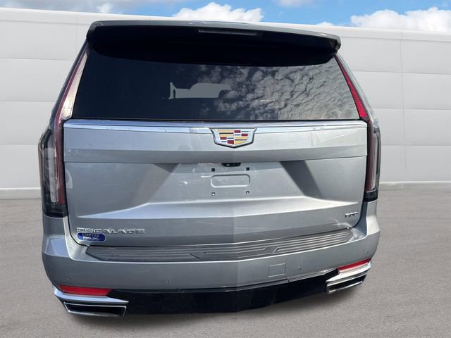 Used 2023 Cadillac Escalade Premium Luxury image 4