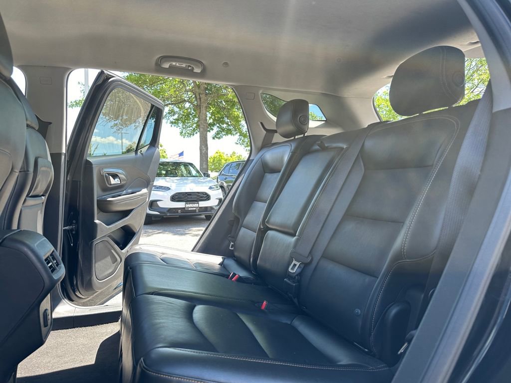 Used 2020 GMC Terrain SLT FWD image 26