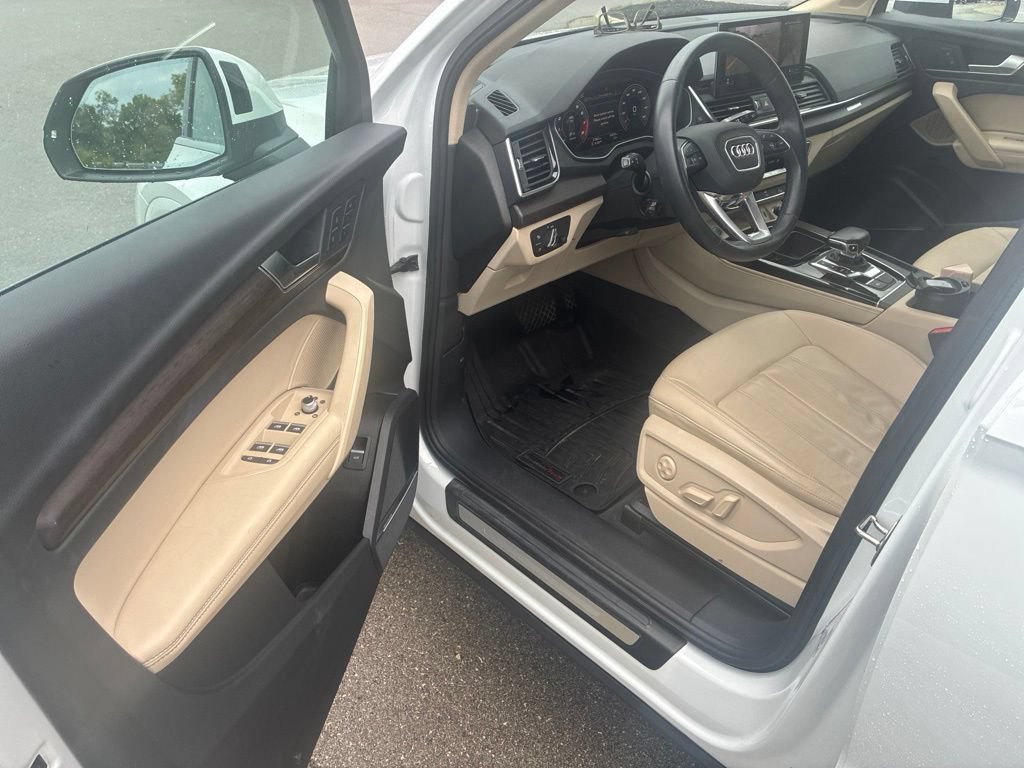 Used 2021 Audi Q5 2.0T Premium Plus AWD/4WD image 12