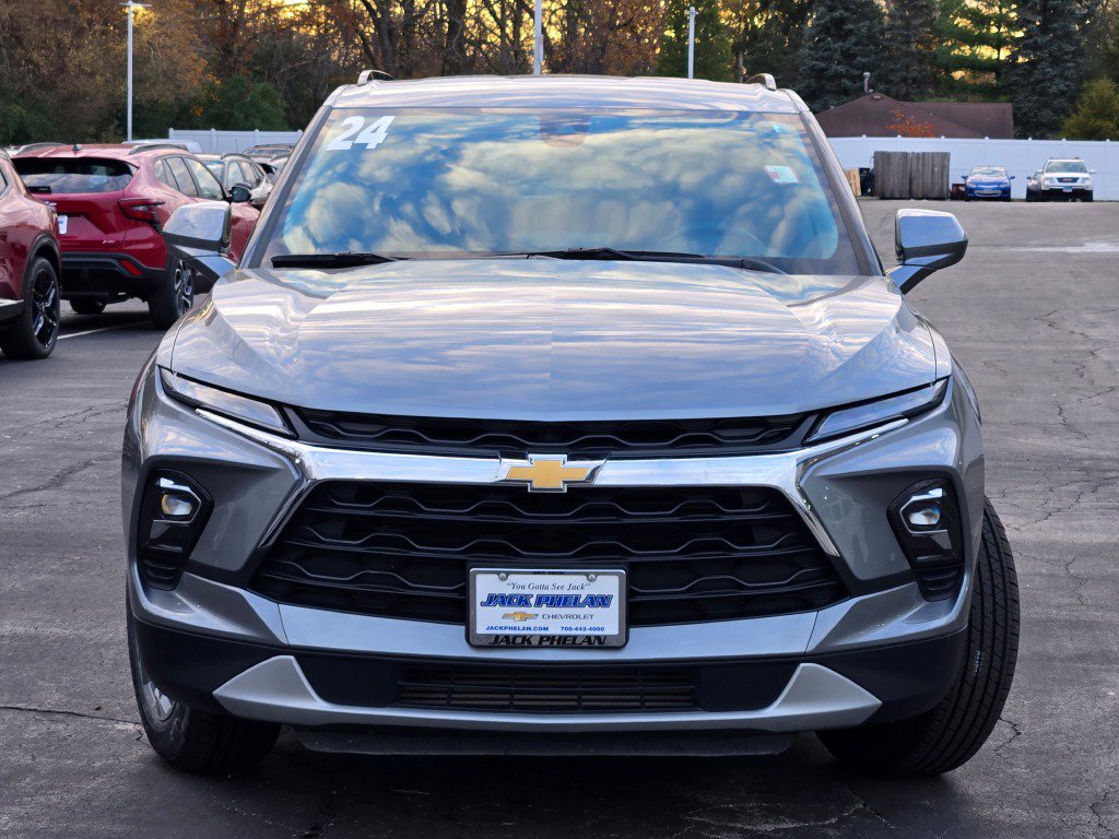 Certified 2024 Chevrolet Blazer LT w/ Convenience Package image 3