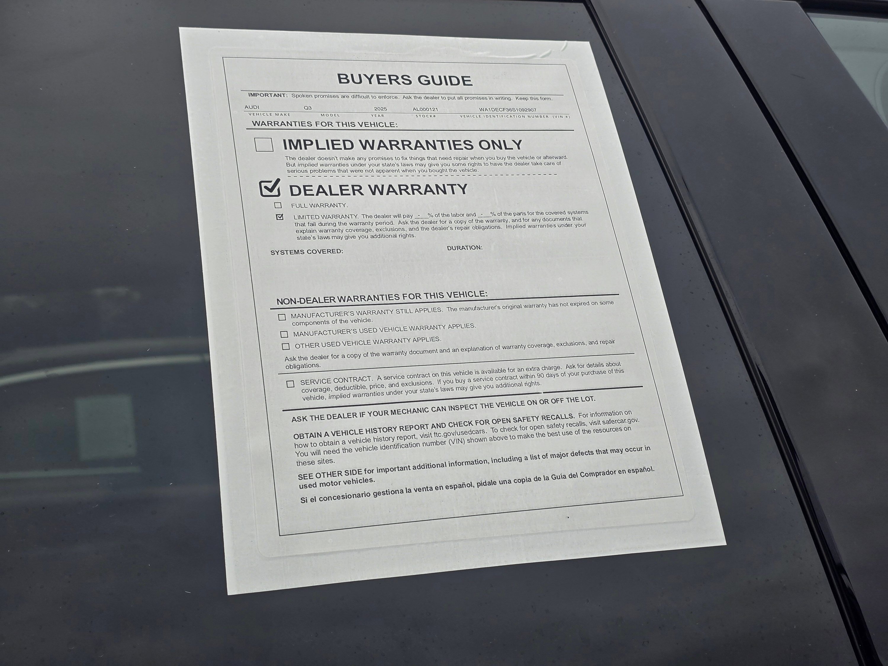 Certified 2025 Audi Q3 2.0T Premium AWD/4WD image 2
