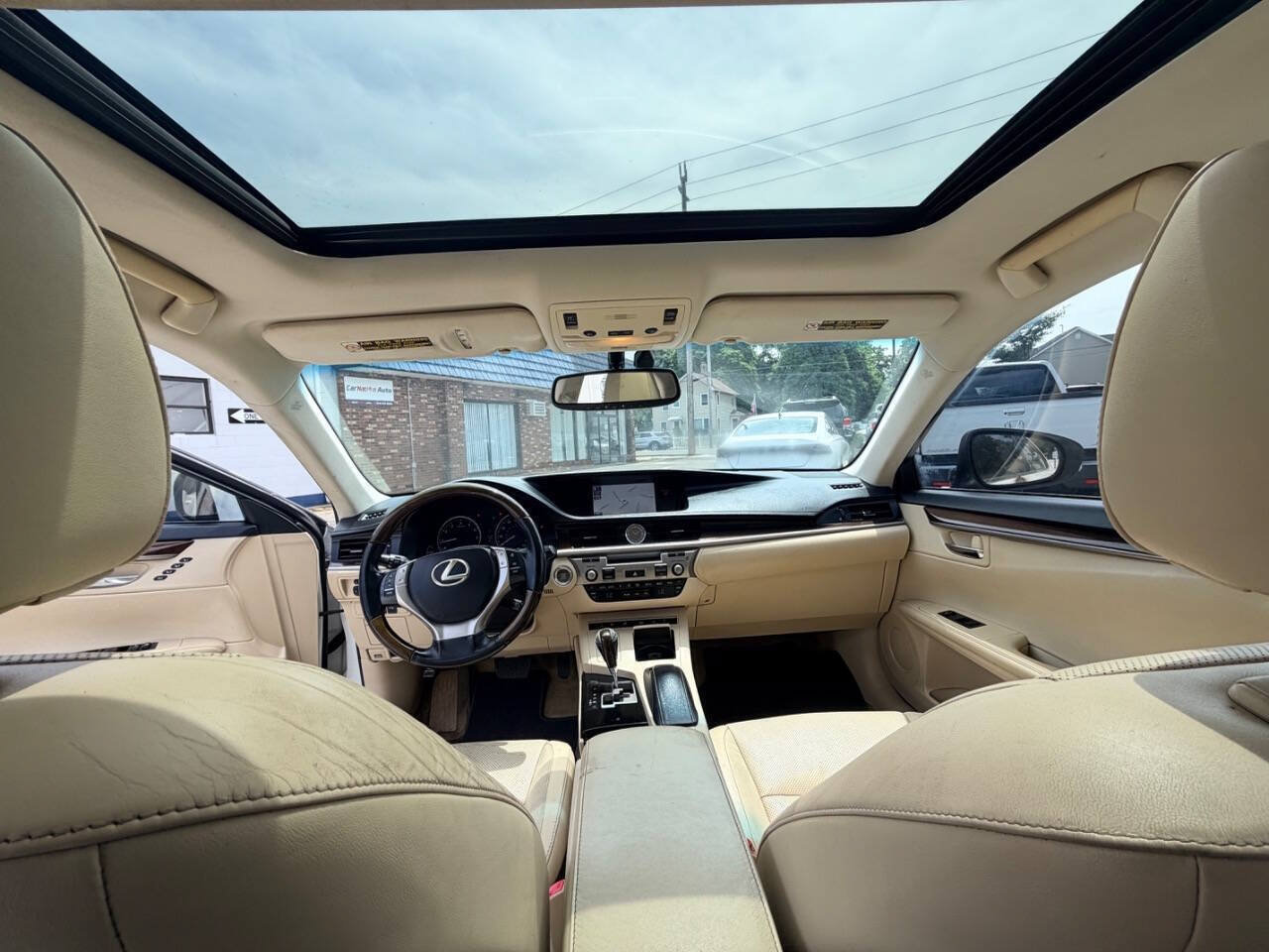 Used 2014 Lexus ES 350 w/ Luxury Package FWD image 39