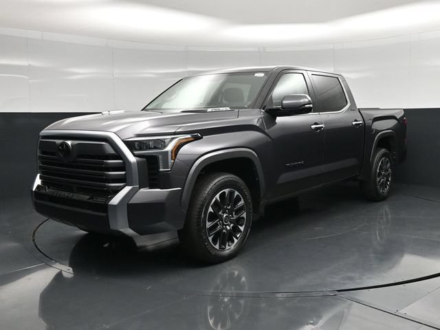 Used 2023 Toyota Tundra Limited AWD/4WD image 7
