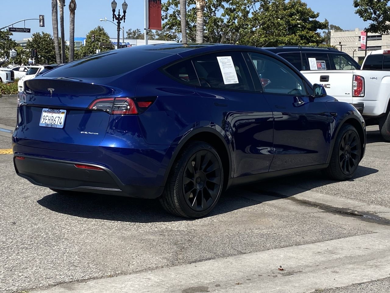 Used 2023 Tesla Model Y Long Range AWD/4WD image 5