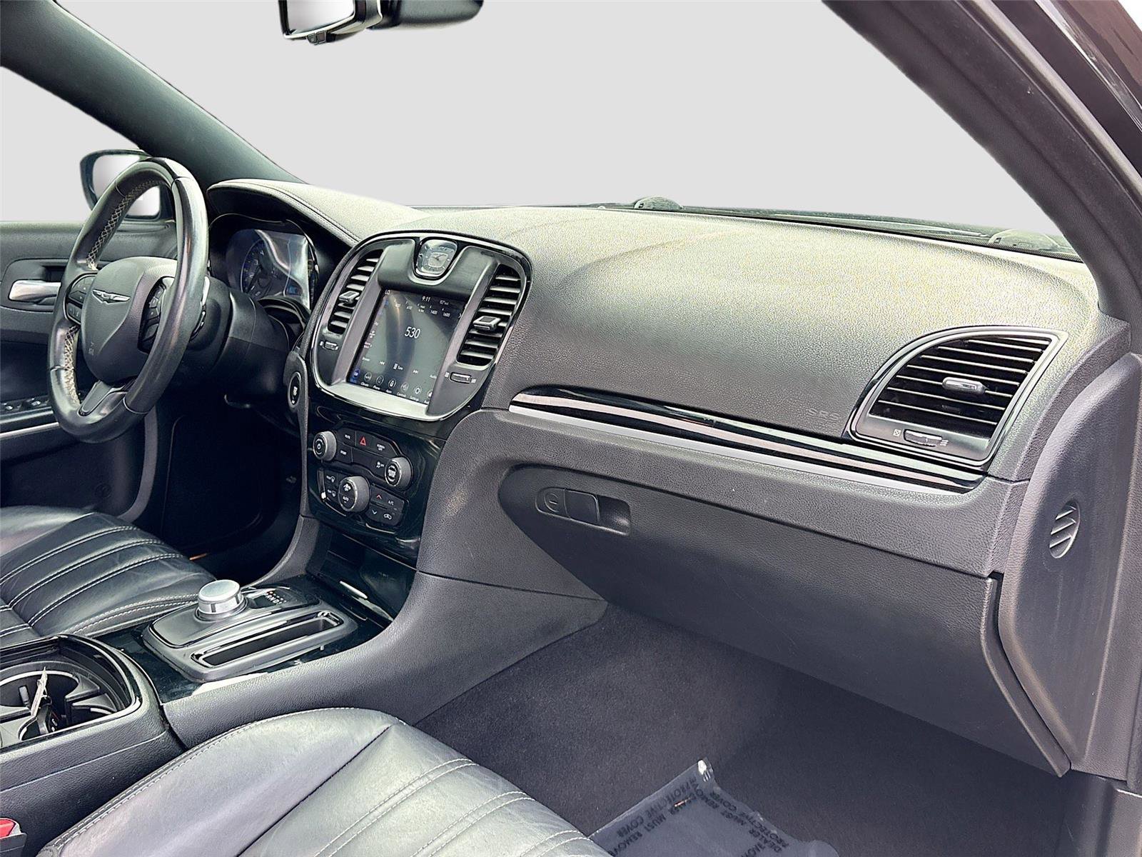 Used 2020 Chrysler 300 S RWD image 29