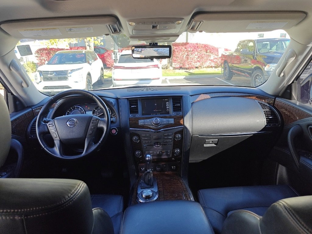 Used 2020 Nissan Armada Platinum w/ Interior Lighting Package image 23