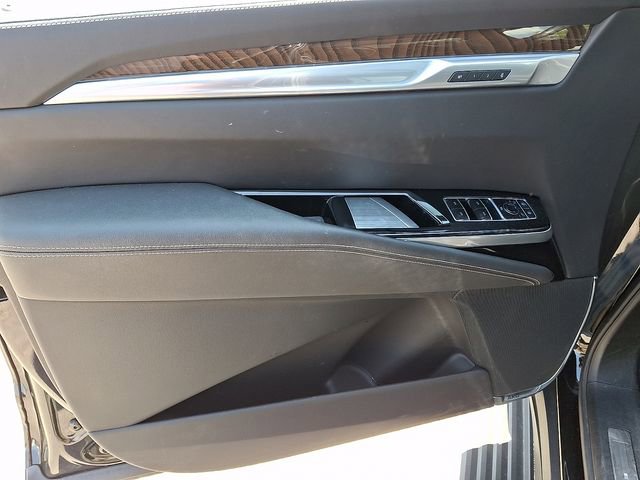 Certified 2025 Cadillac Escalade ESV Premium Luxury Platinum w/ LPO, Floor Liner Package image 10