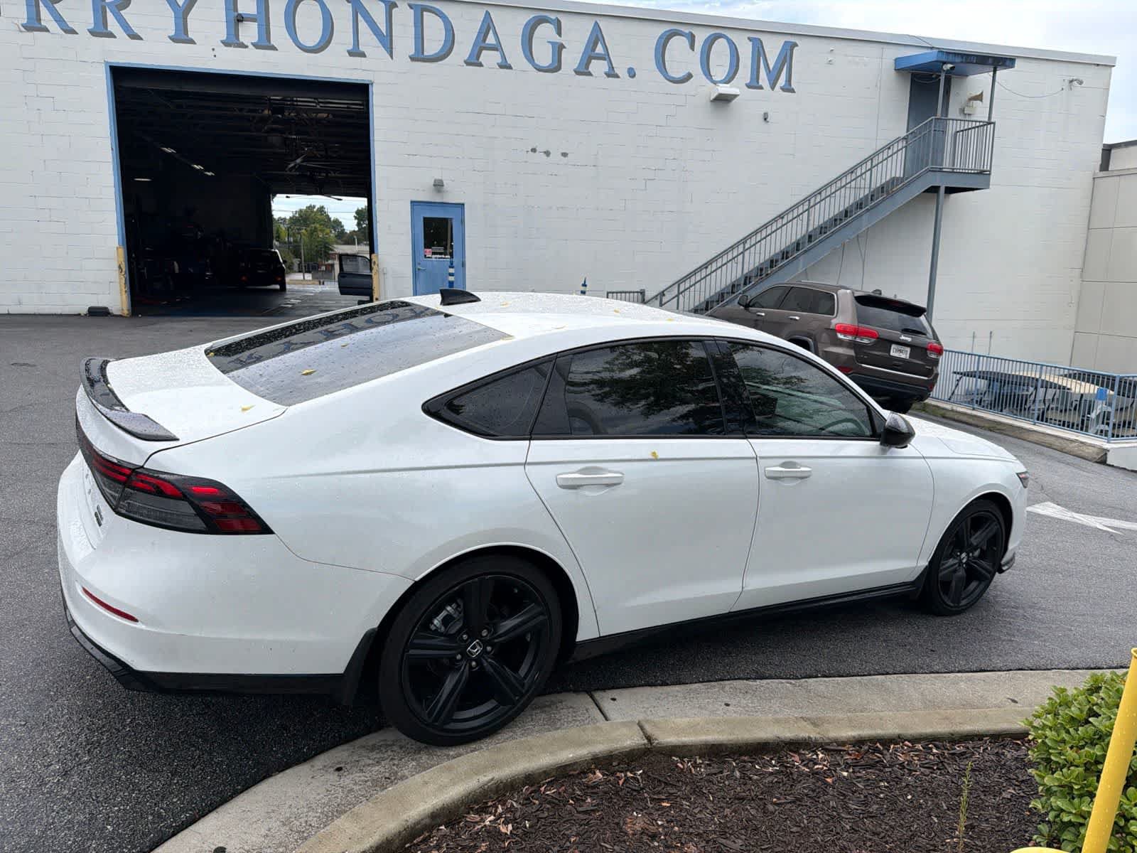 Used 2025 Honda Accord Sport image 12