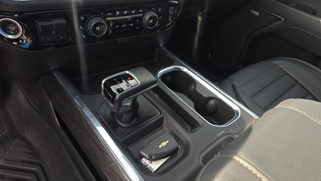Used 2025 Chevrolet Silverado 1500 LTZ w/ LTZ Premium Package image 27