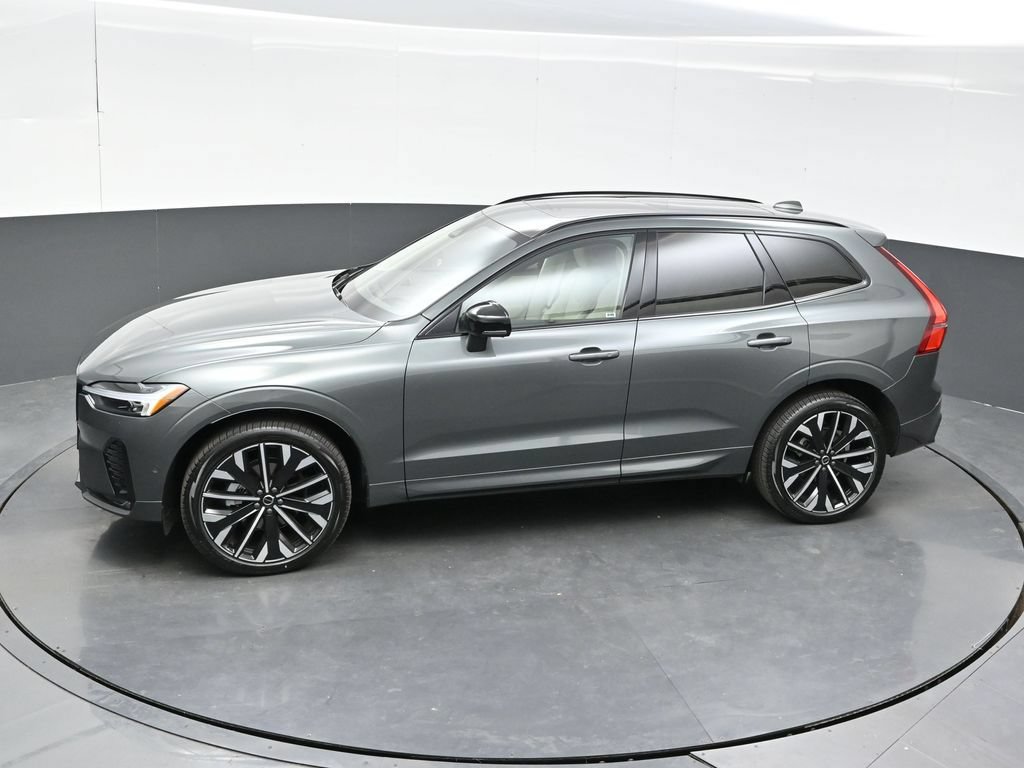 New 2026 Volvo XC60 B5 Ultra w/ Climate Package AWD/4WD image 34