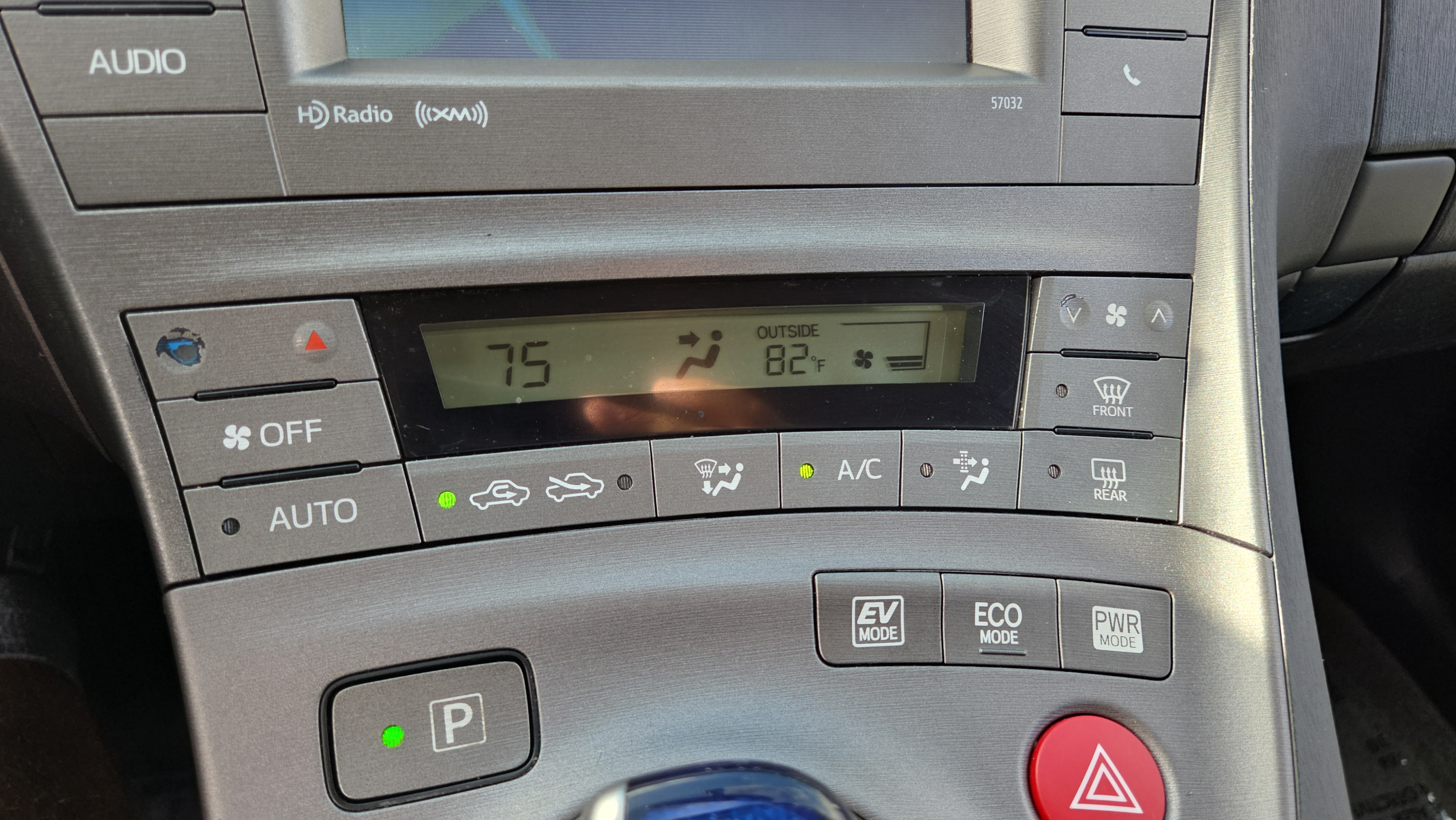 Used 2013 Toyota Prius Three FWD image 32