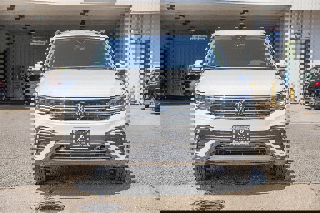 New 2024 Volkswagen Tiguan SE image 4