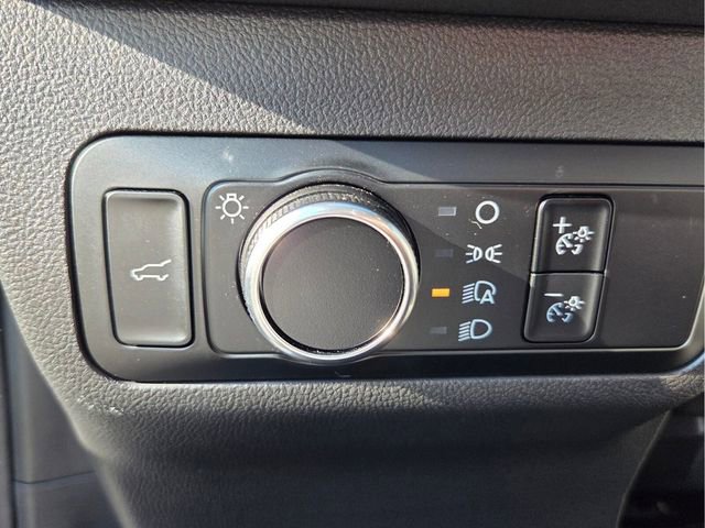 Used 2023 Ford Escape Active w/ Tech Pack #1 FWD image 34