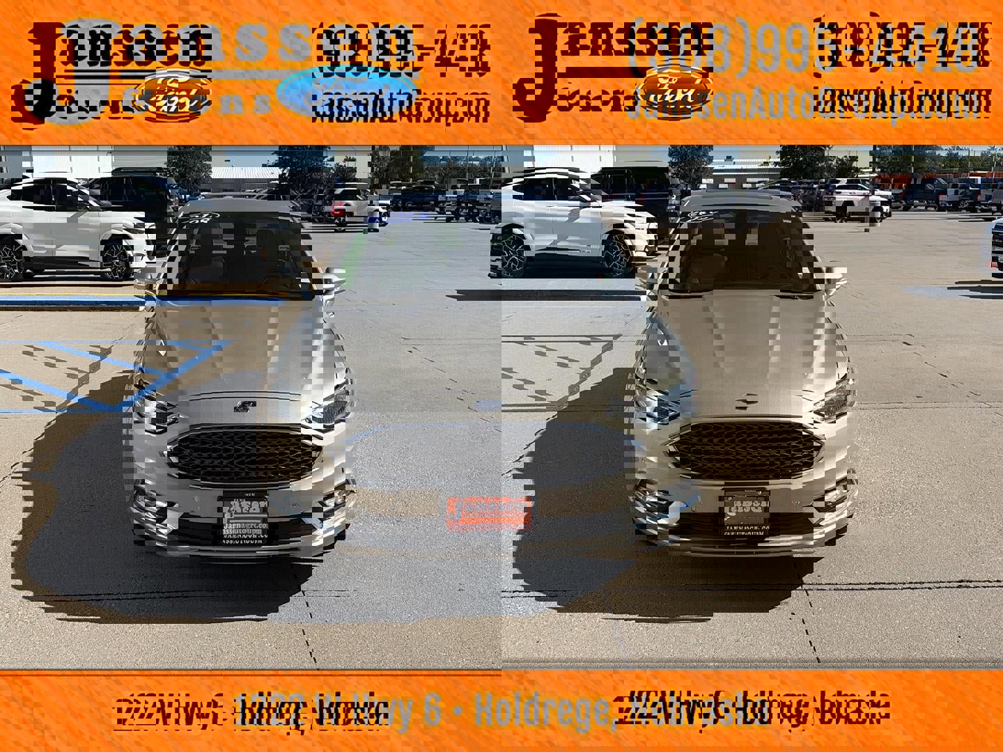 Used 2018 Ford Fusion Platinum FWD image 2