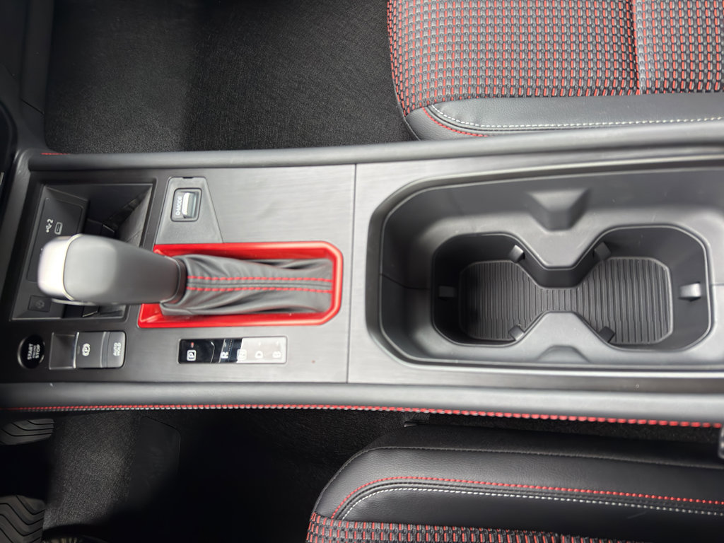 New 2026 Nissan Kicks SR w/ Cold Weather Package image 22