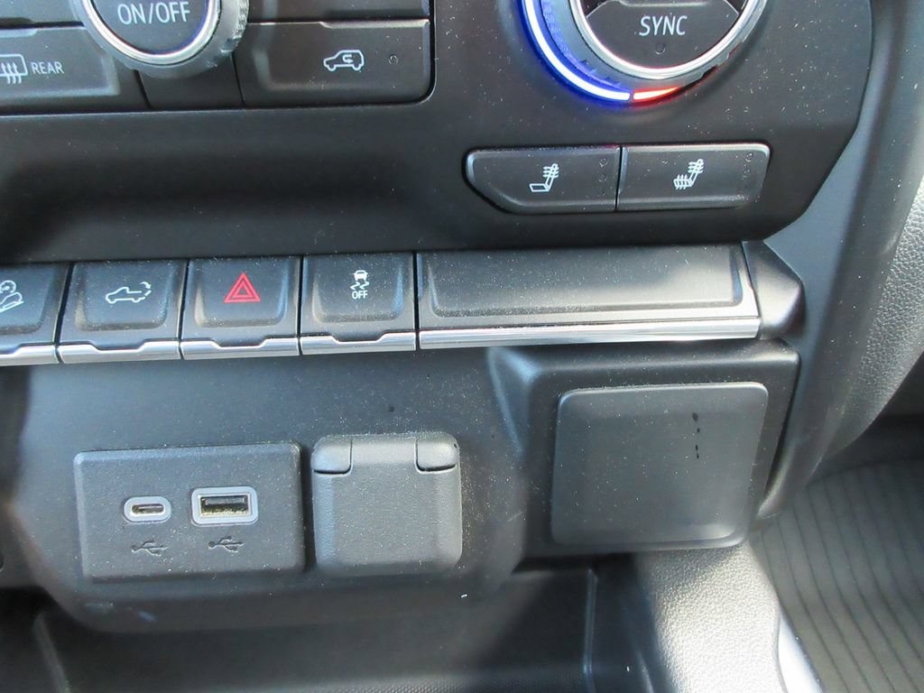 Certified 2021 Chevrolet Silverado 1500 RST AWD/4WD image 34