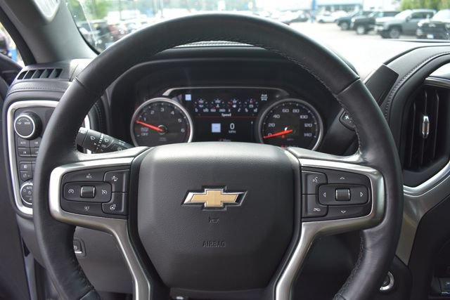 Certified 2020 Chevrolet Silverado 1500 LTZ w/ LTZ Premium Package AWD/4WD image 31