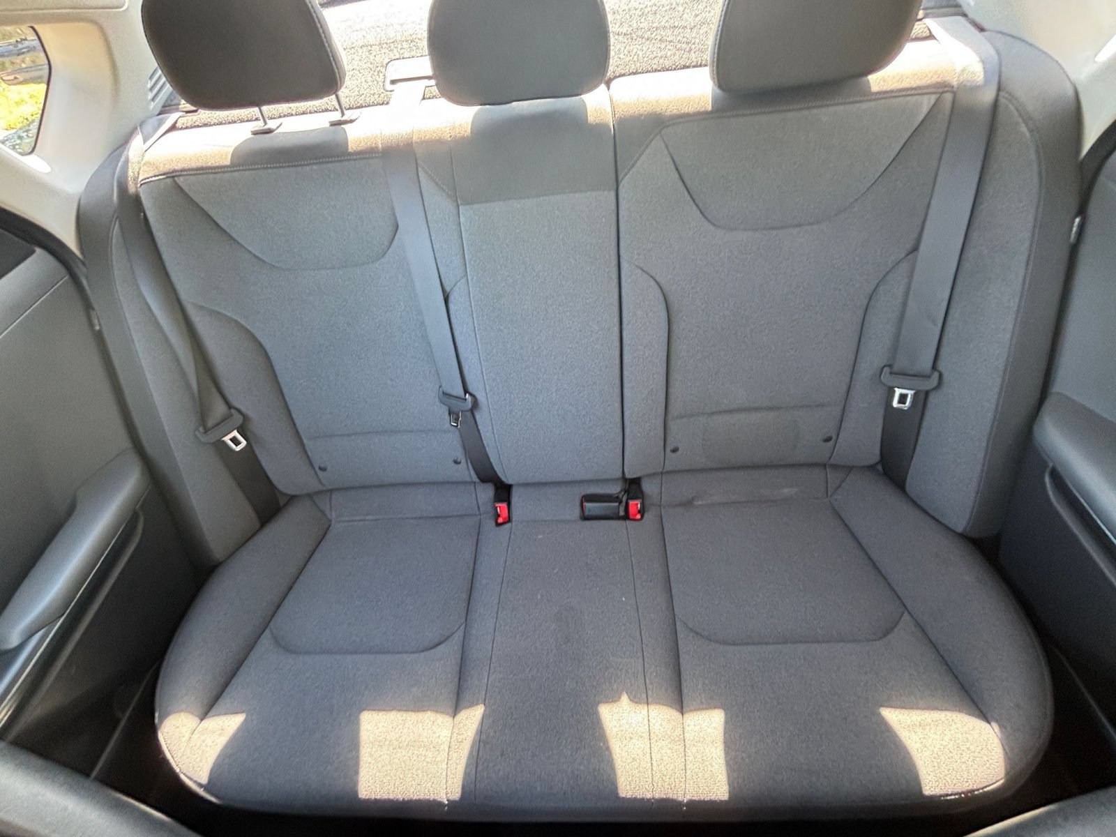 Used 2025 Kia K4 FWD image 40