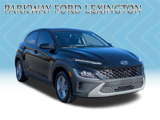 Used 2022 Hyundai Kona SE image 3