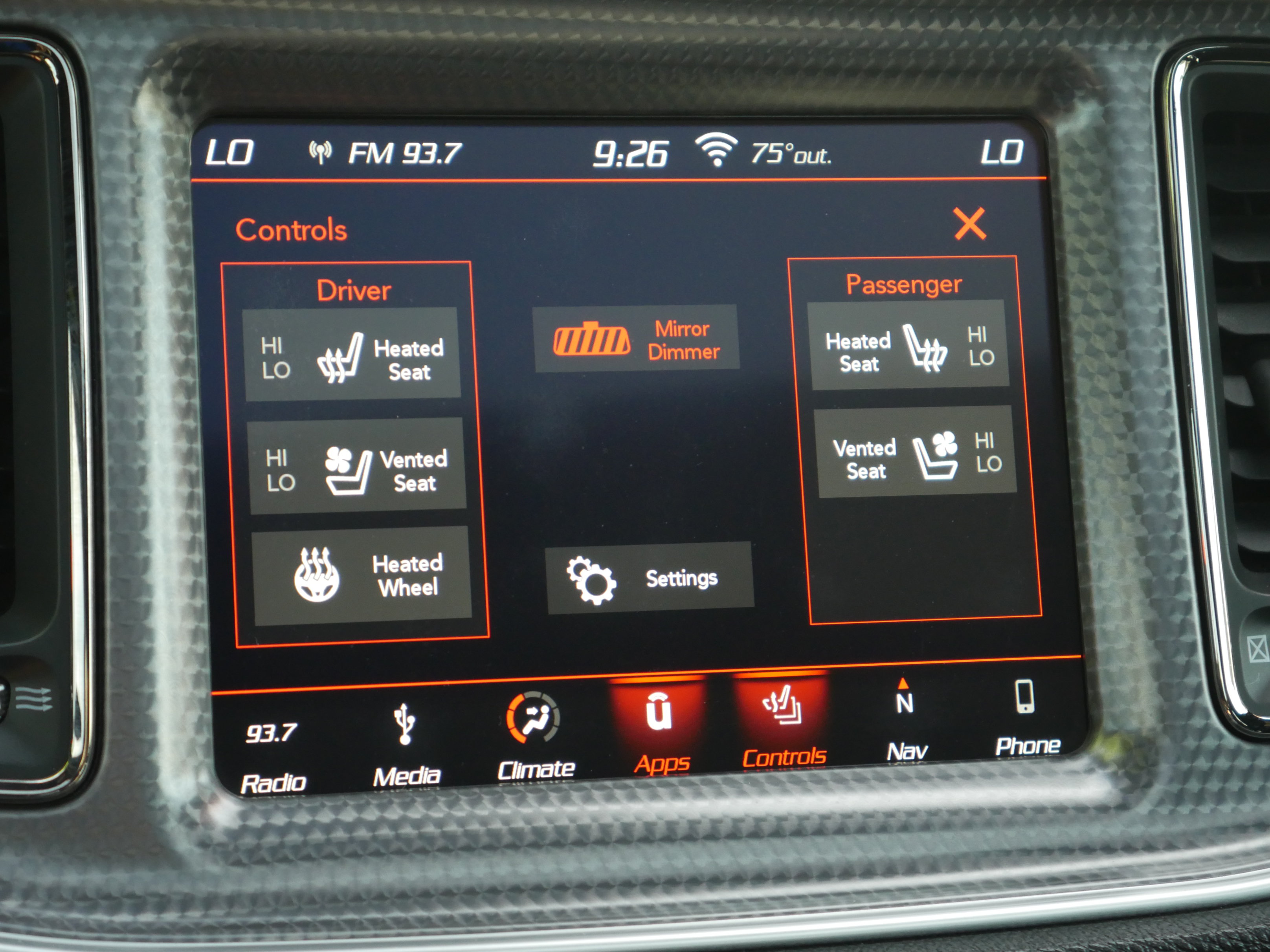 Used 2018 Dodge Challenger SRT Hellcat RWD image 12