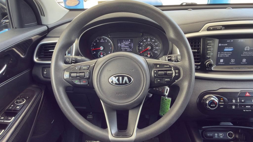 Used 2018 Kia Sorento FWD image 22