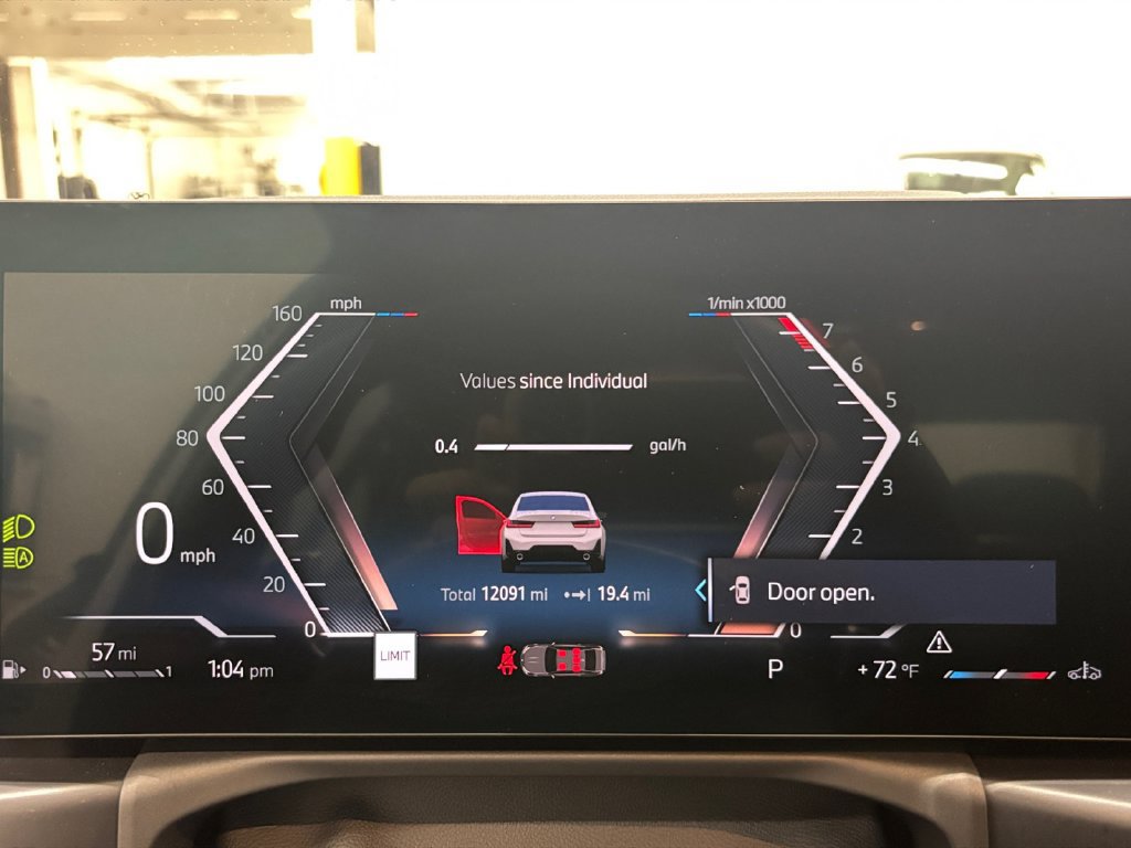 Used 2026 BMW 330i xDrive Sedan w/ M Sport Package AWD/4WD image 29