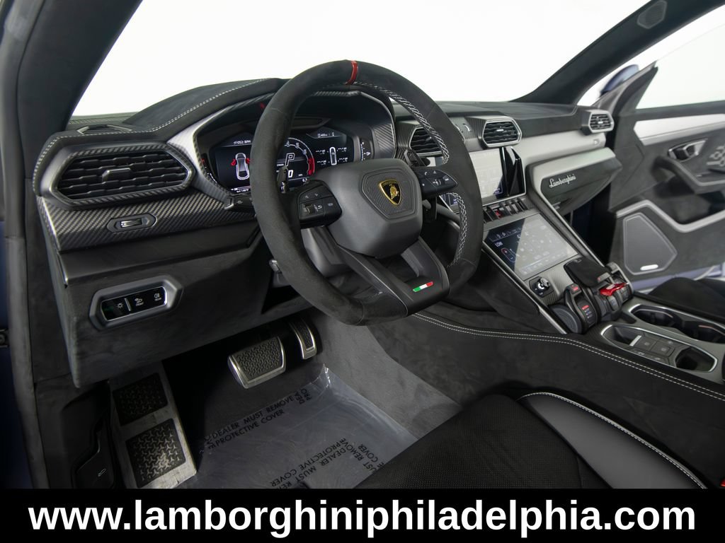 Used 2023 Lamborghini Urus Performante AWD/4WD image 11