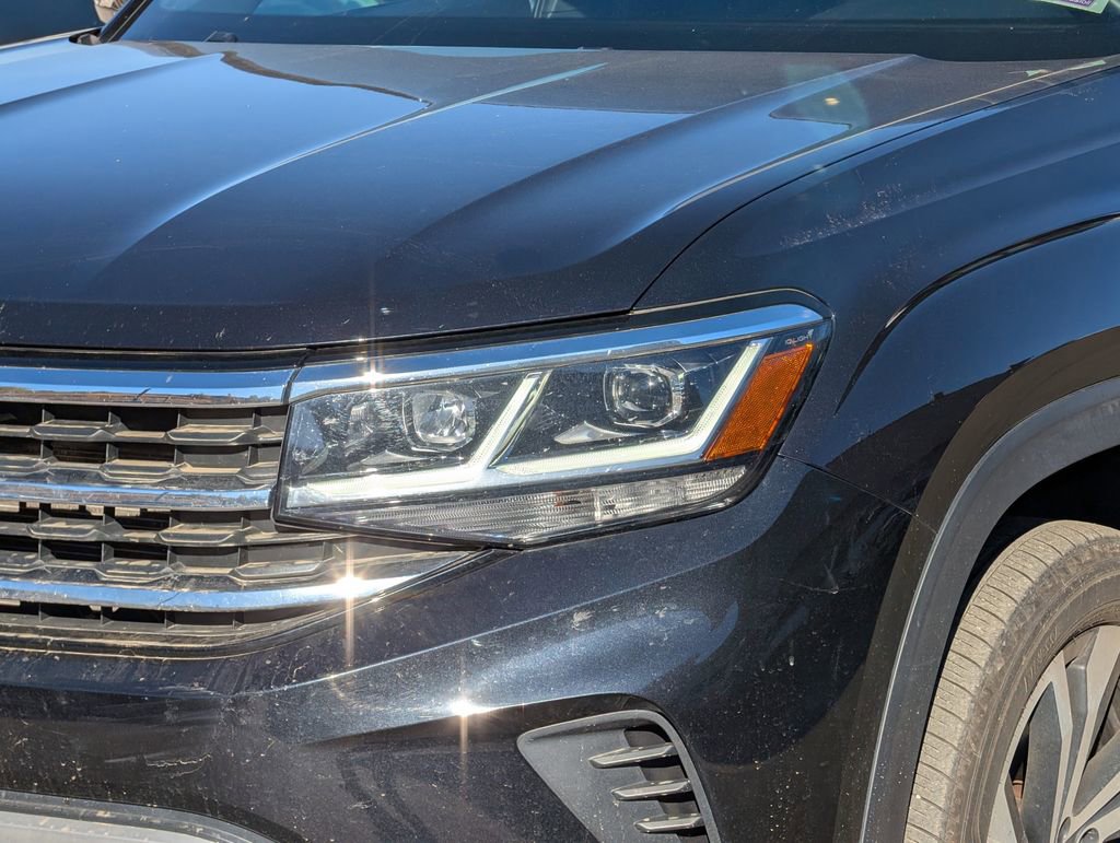 Used 2022 Volkswagen Atlas Cross Sport SEL image 8