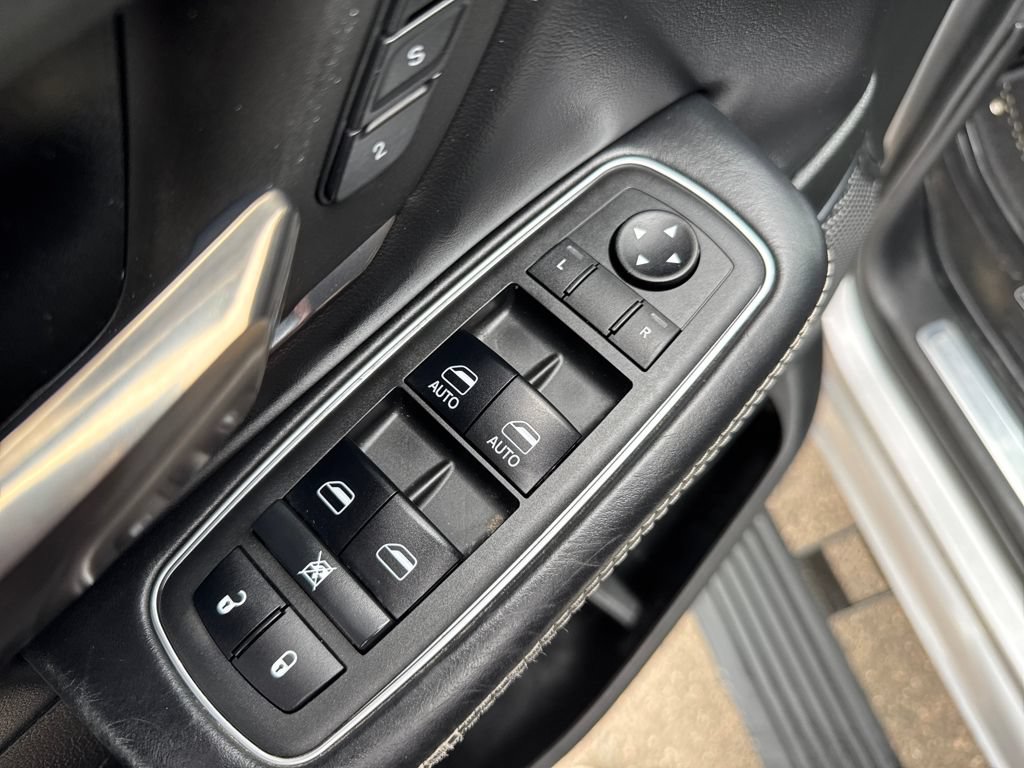 Used 2019 RAM 1500 Limited w/ Advanced Safety Group AWD/4WD image 11