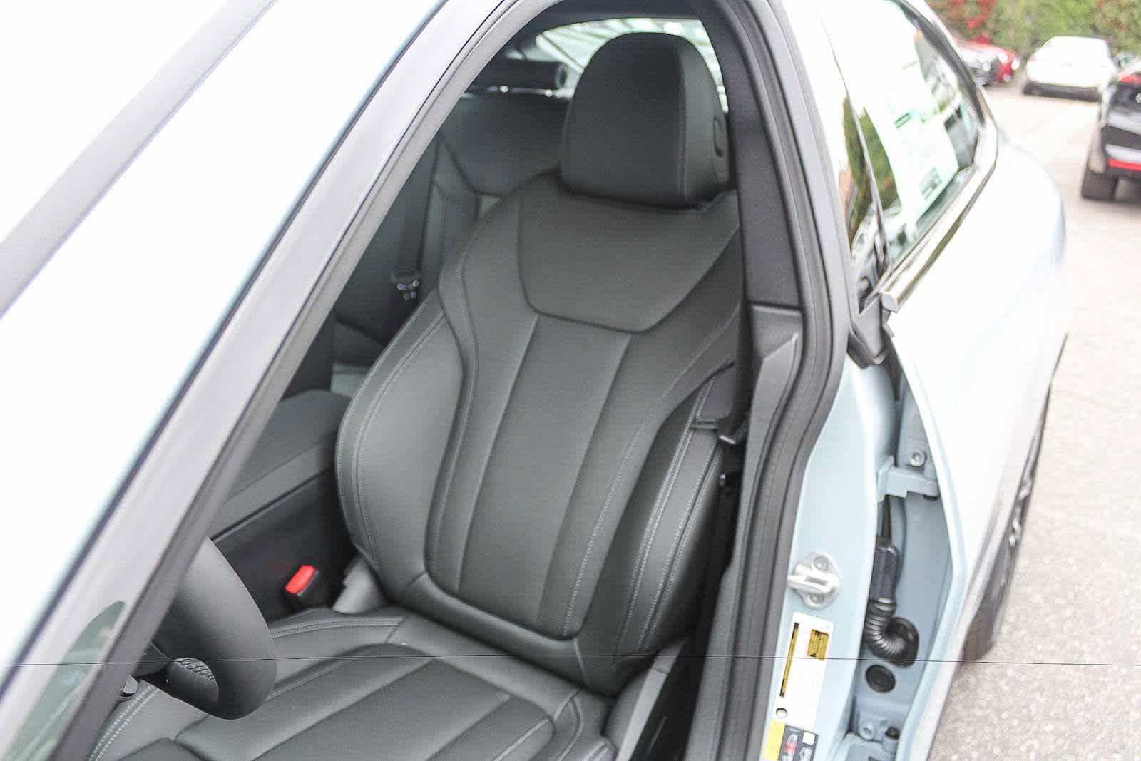 New 2026 BMW i4 eDrive40 w/ M Sport Package RWD image 24