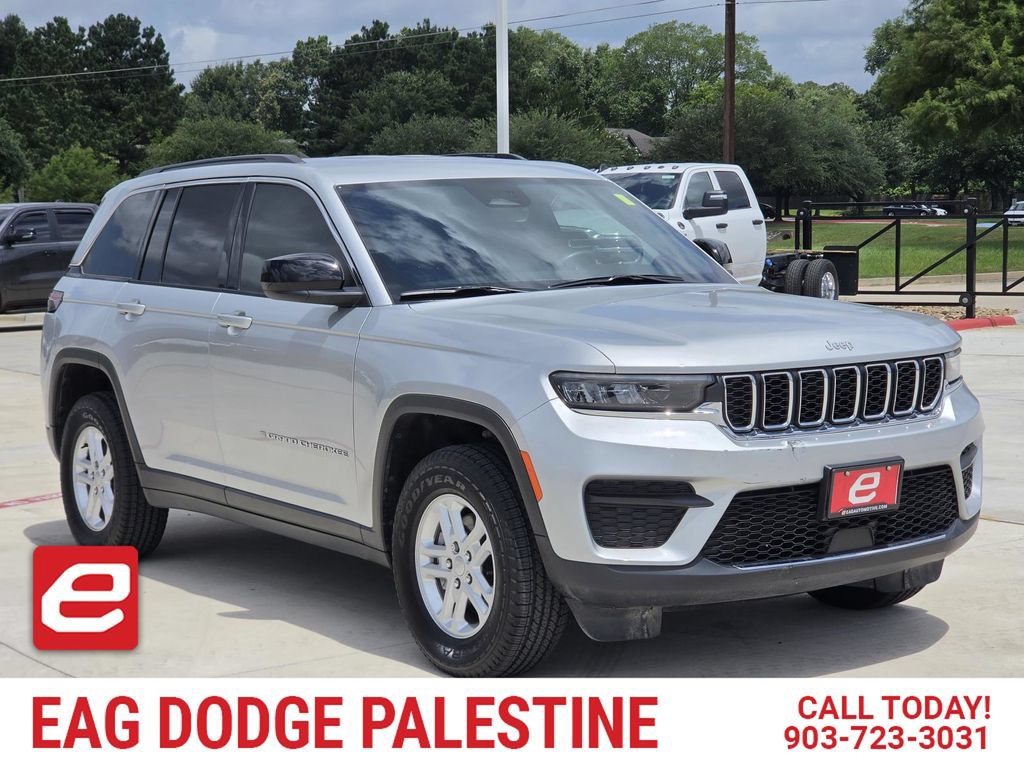 Used 2025 Jeep Grand Cherokee Laredo