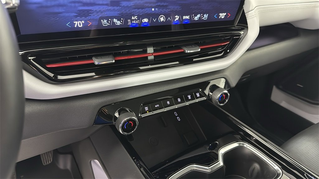 Used 2025 Chevrolet Silverado EV RST image 22