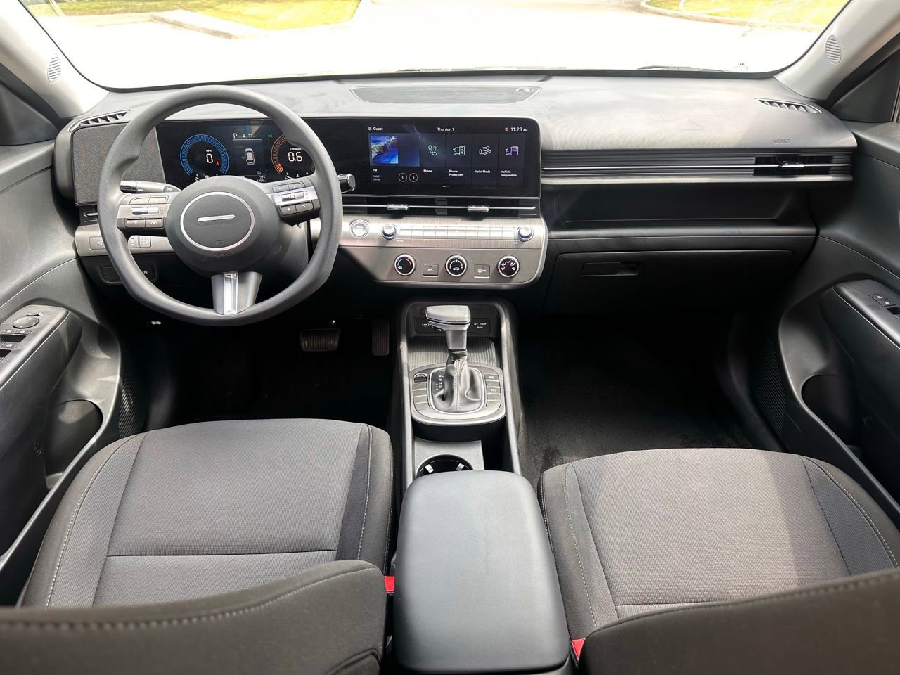Used 2026 Hyundai Kona SE FWD image 17