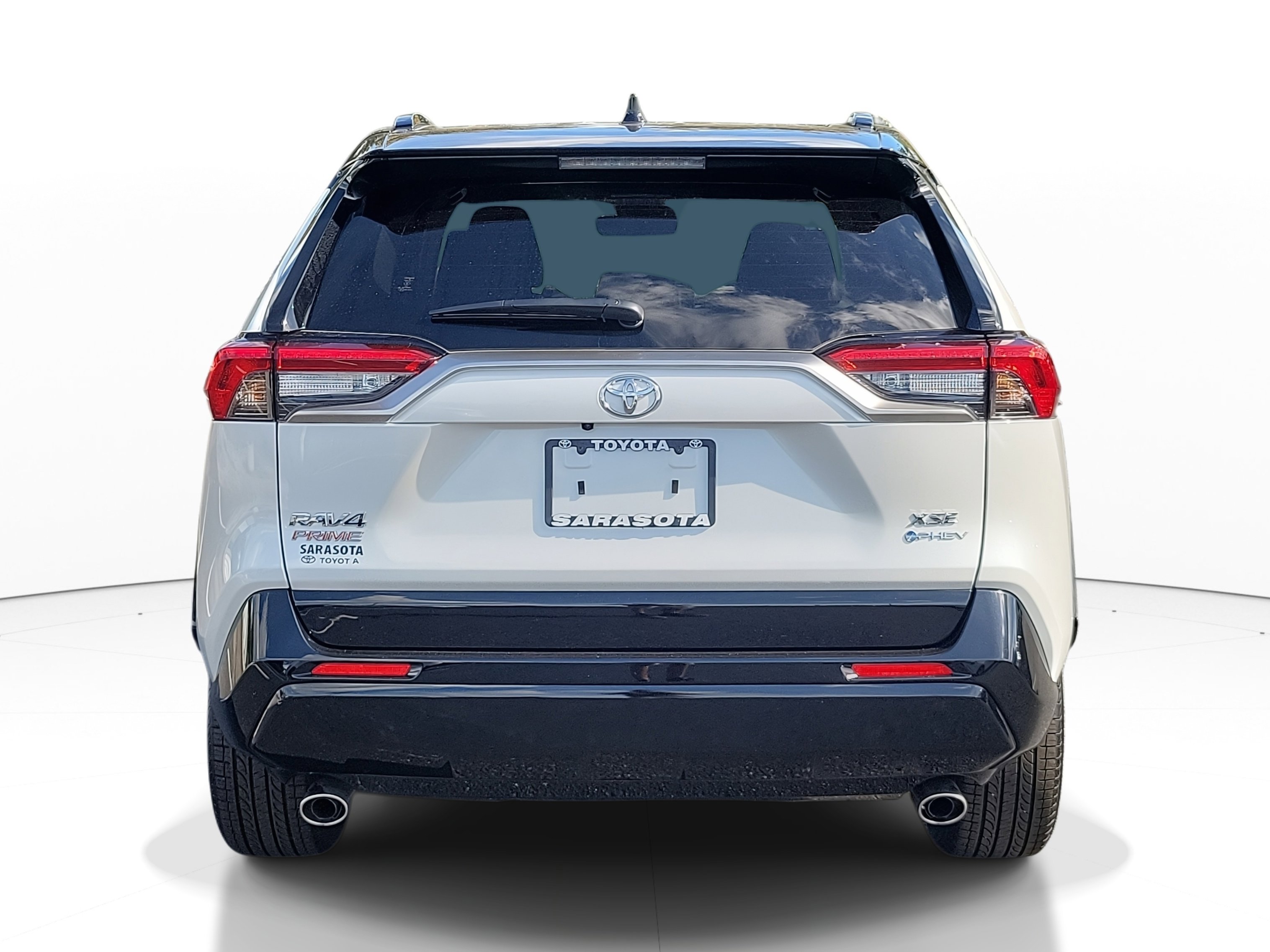 Used 2025 Toyota RAV4 XSE image 5