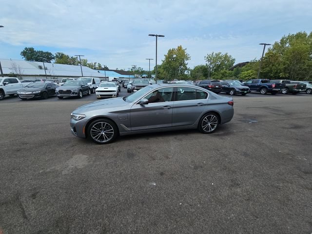 Used 2023 BMW 530e xDrive AWD/4WD image 11