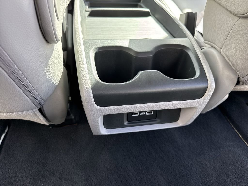 Used 2023 Honda Odyssey EX-L image 37