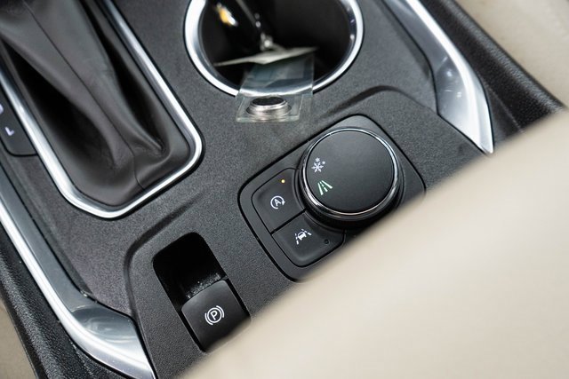 Used 2023 Chevrolet Traverse LS w/ Safety Package image 30