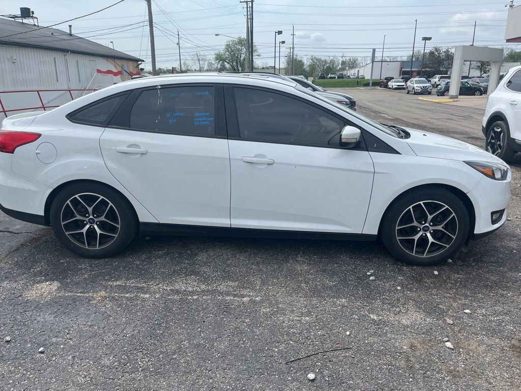 Used 2018 Ford Focus SEL w/ Cold Weather Package image 3