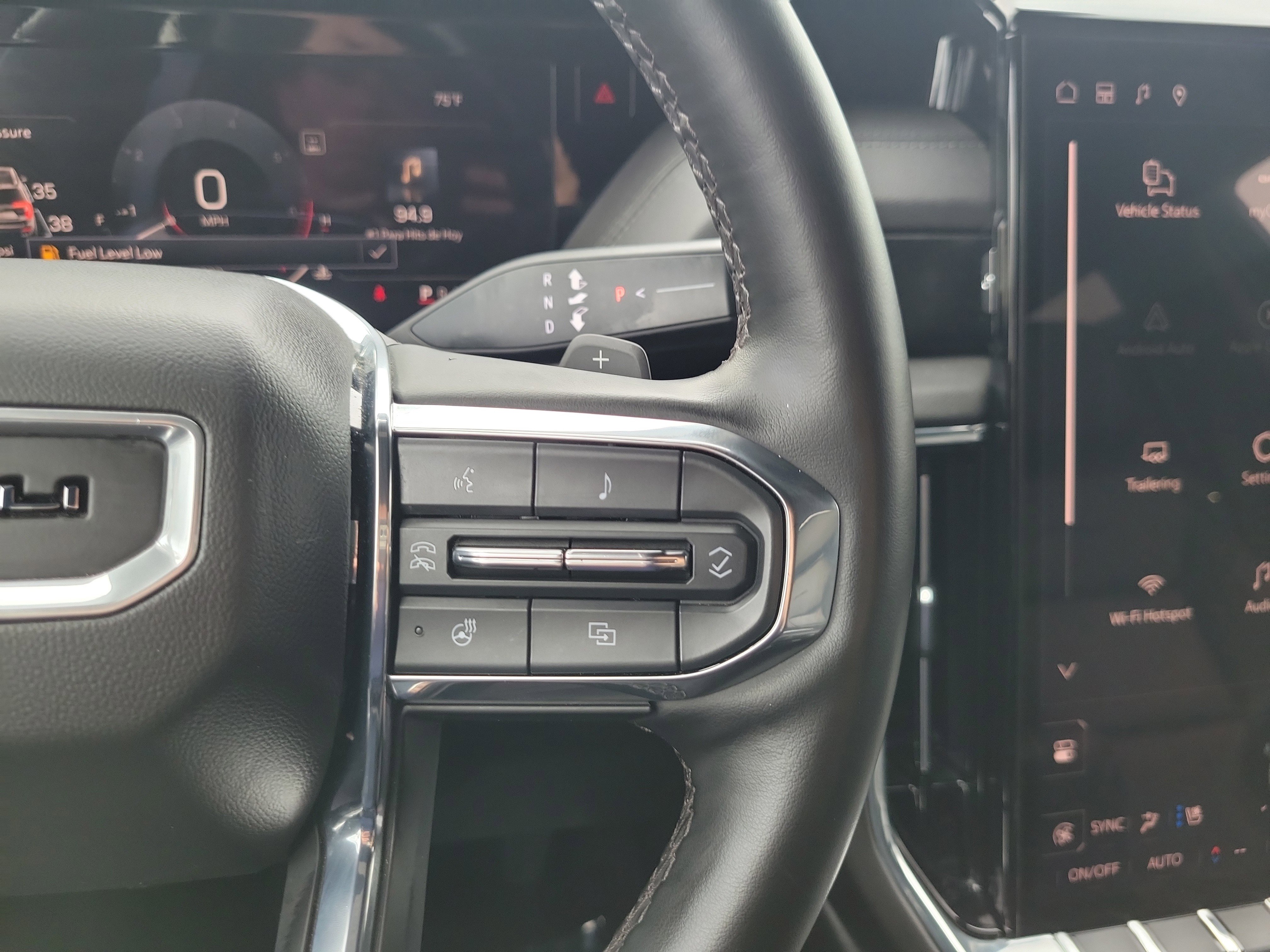 Used 2025 GMC Yukon Denali image 20