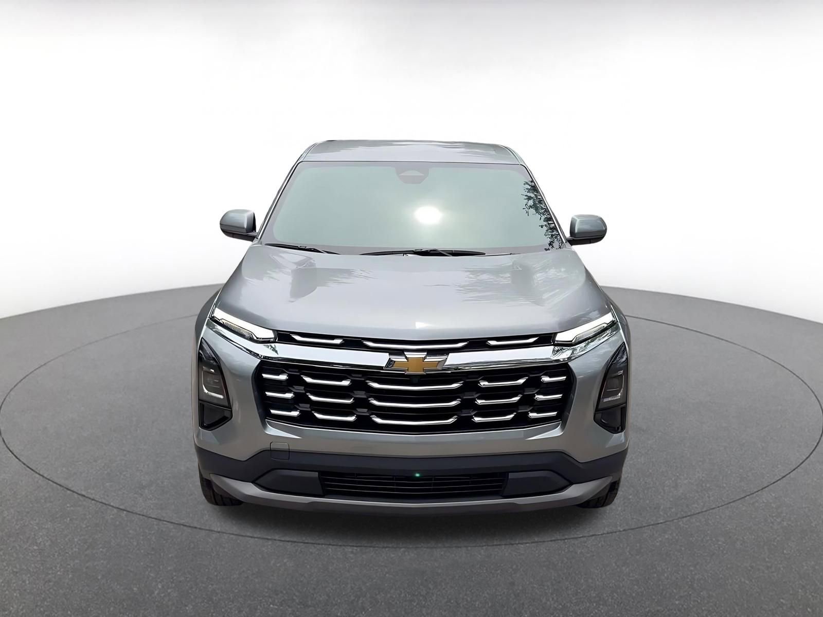 Used 2025 Chevrolet Equinox LT FWD image 7