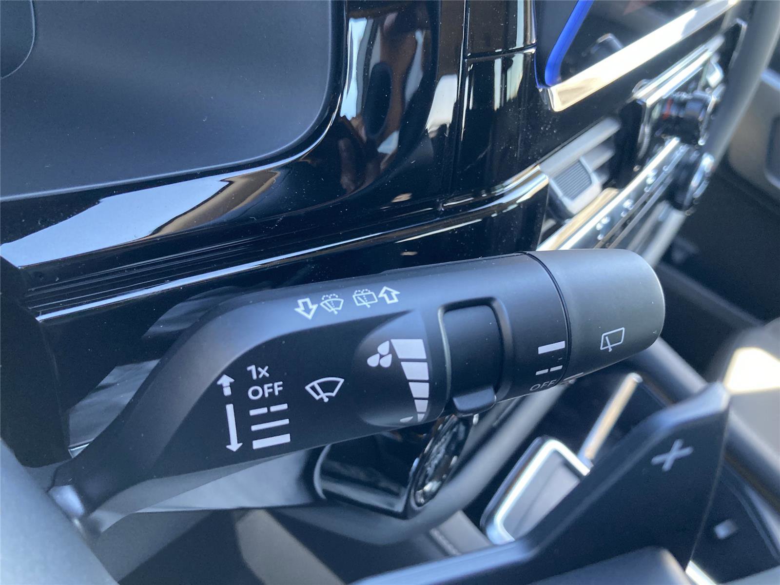 New 2026 Nissan Pathfinder SL w/ SL Premium Package image 22